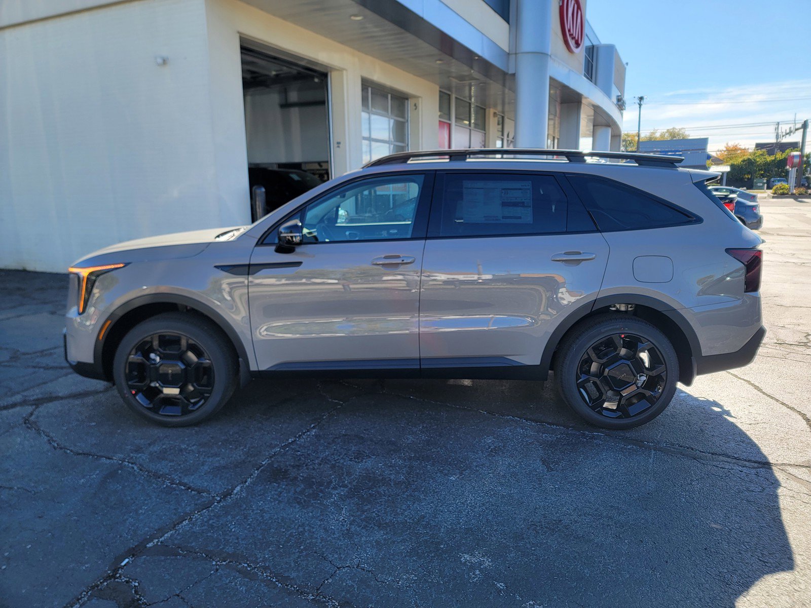 New 2026 Kia Sorento X-Line EX image 8