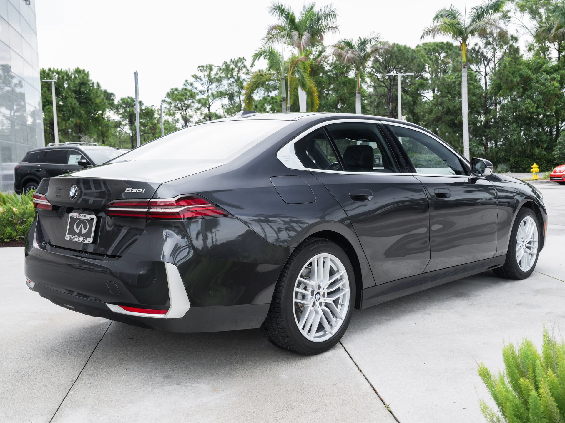 Used 2024 BMW 530i RWD image 29