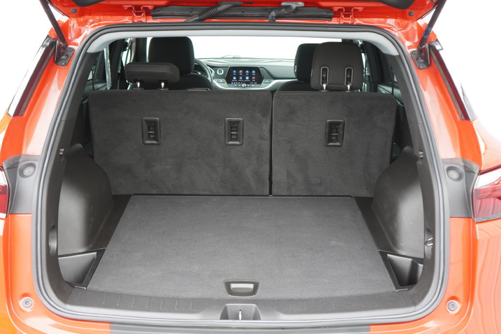 Used 2021 Chevrolet Blazer LT FWD image 8