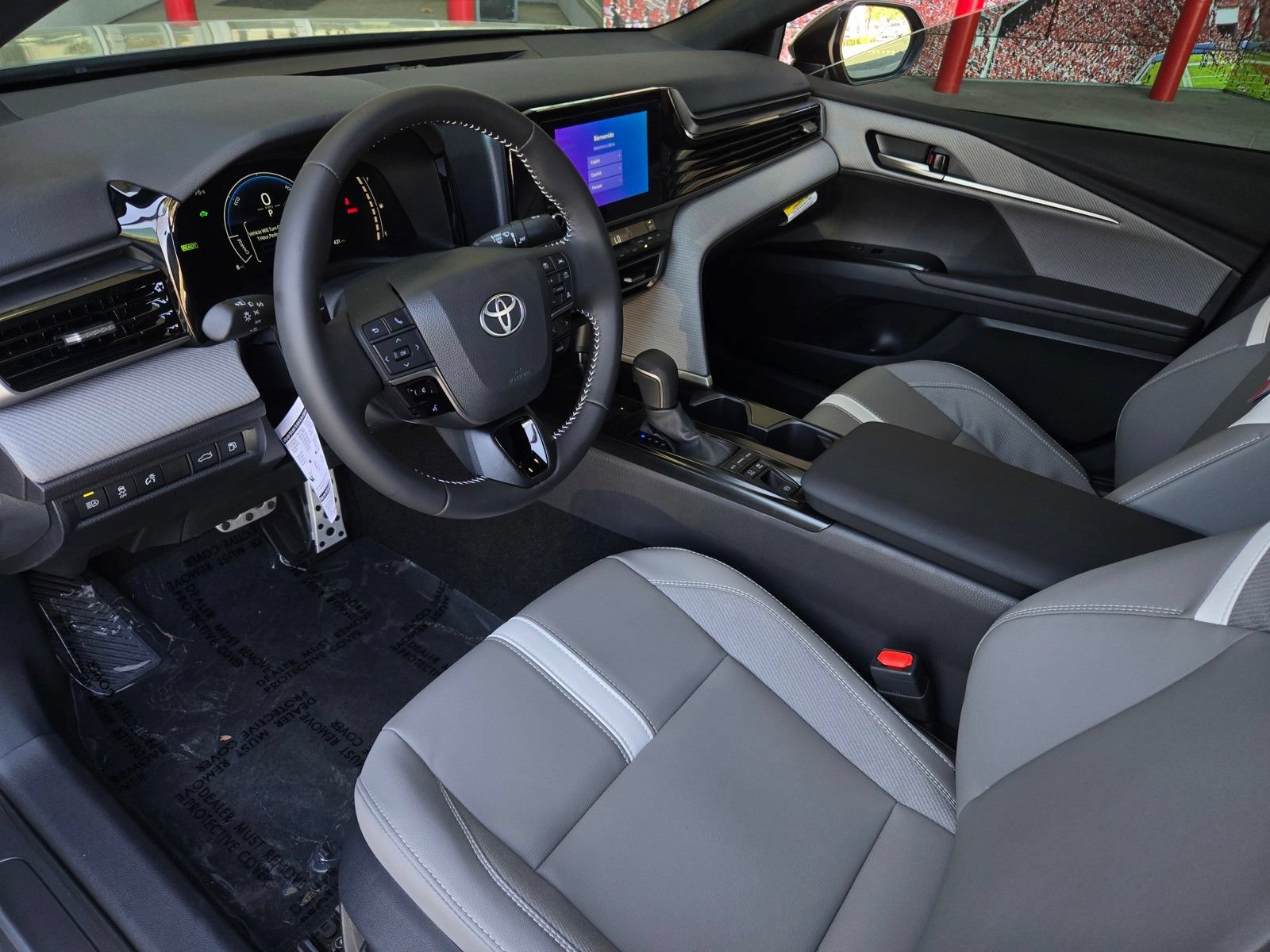Used 2026 Toyota Camry SE FWD image 8