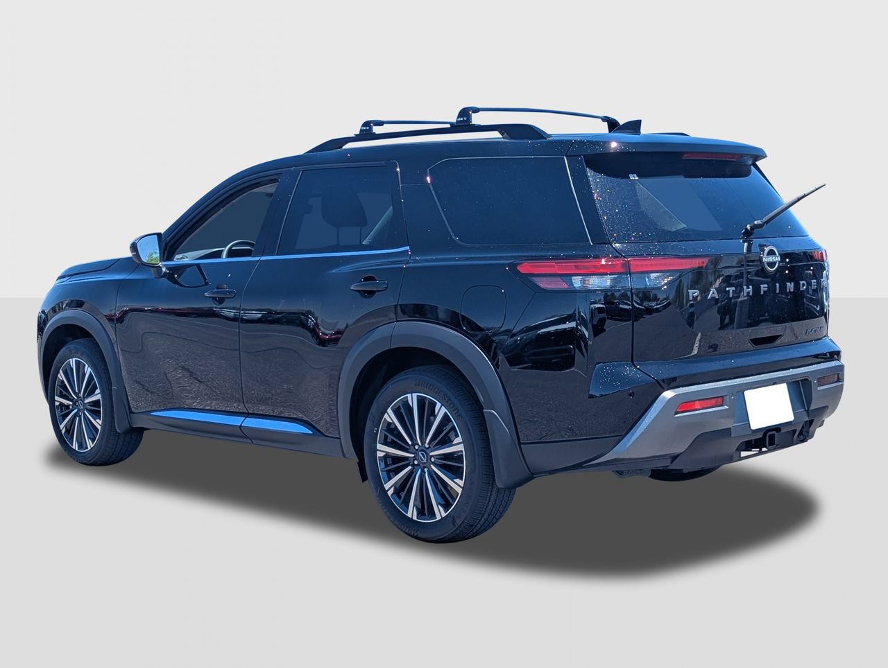 New 2026 Nissan Pathfinder Platinum w/ Accent Package FWD image 3