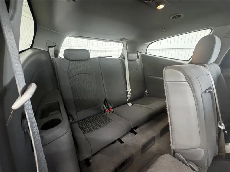 Used 2013 Chevrolet Traverse LT image 12