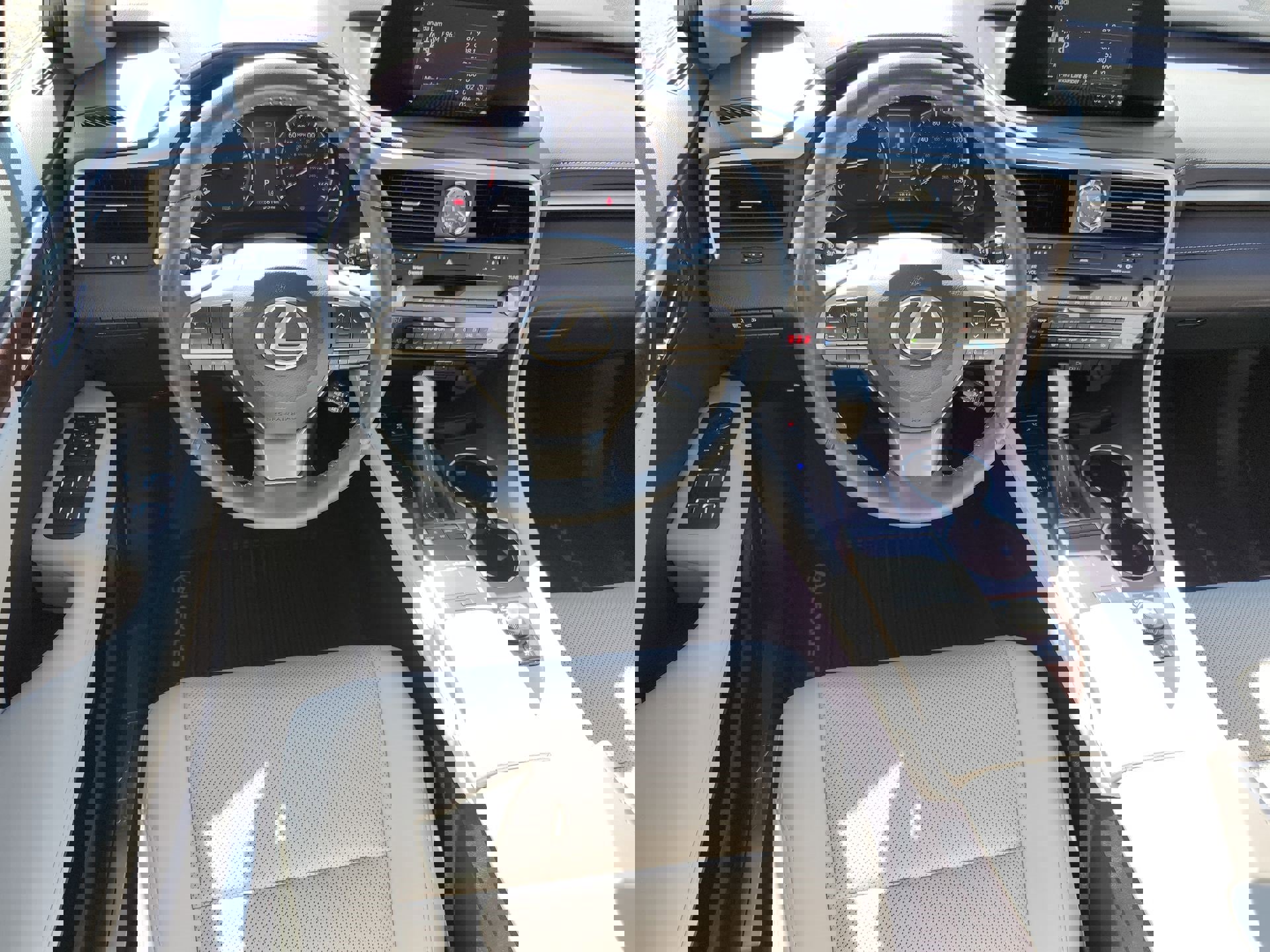 Used 2022 Lexus RX 350 Premium w/ Premium Package image 14