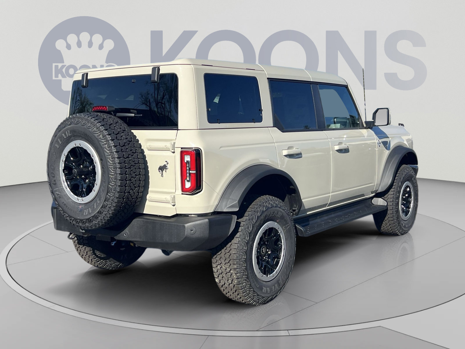New 2025 Ford Bronco Outer Banks w/ Sasquatch Package AWD/4WD image 16