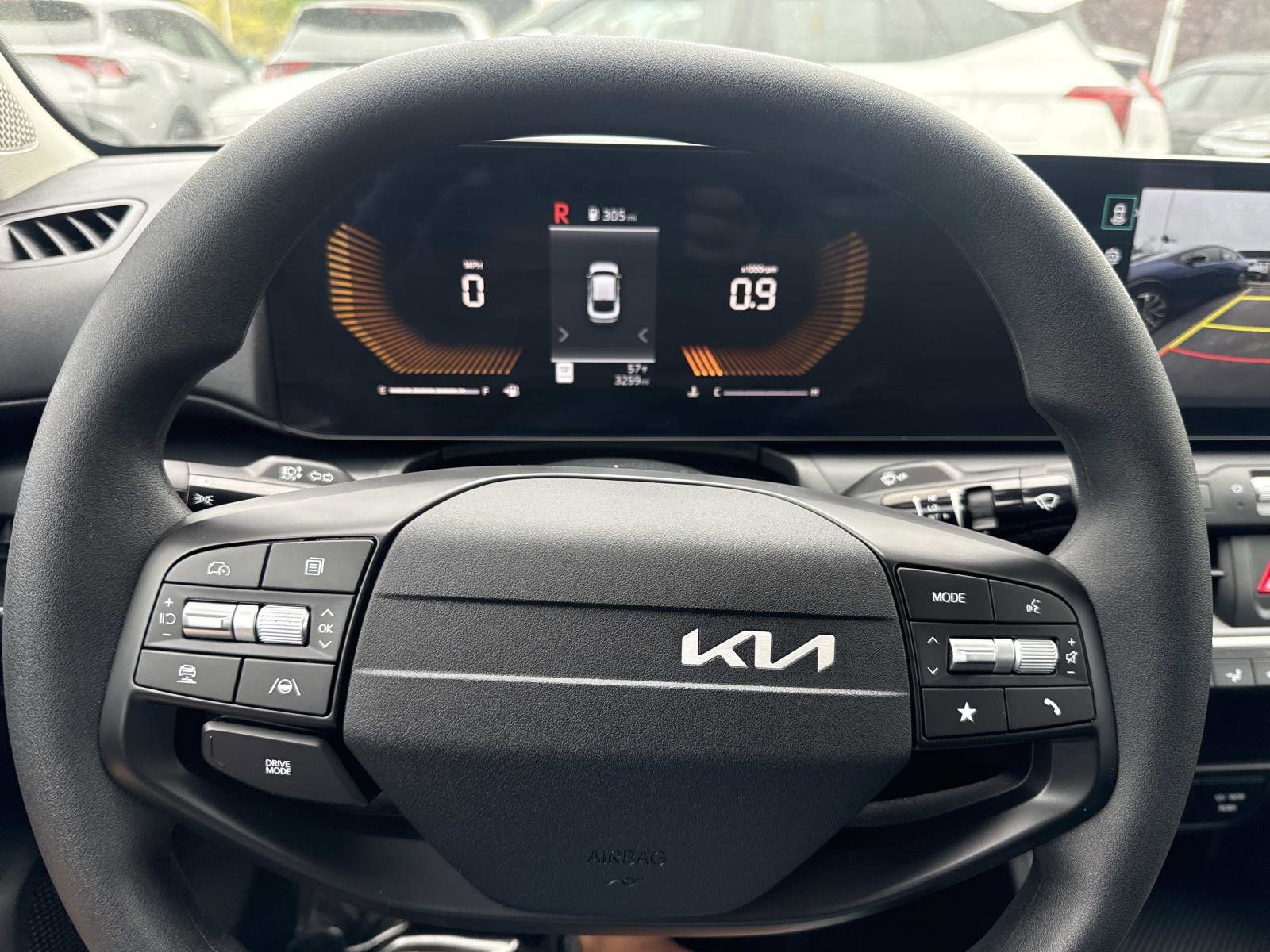 Used 2025 Kia K4 FWD image 27