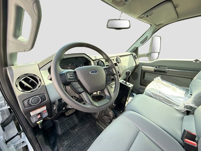 New 2027 Ford F750 2WD Regular Cab Super Duty image 9