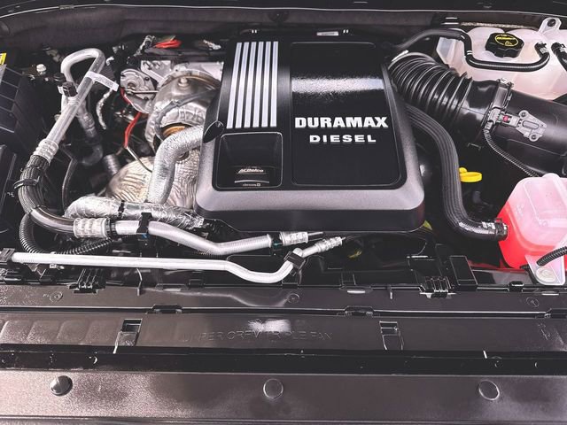 Used 2025 Chevrolet Silverado 1500 LTZ image 31