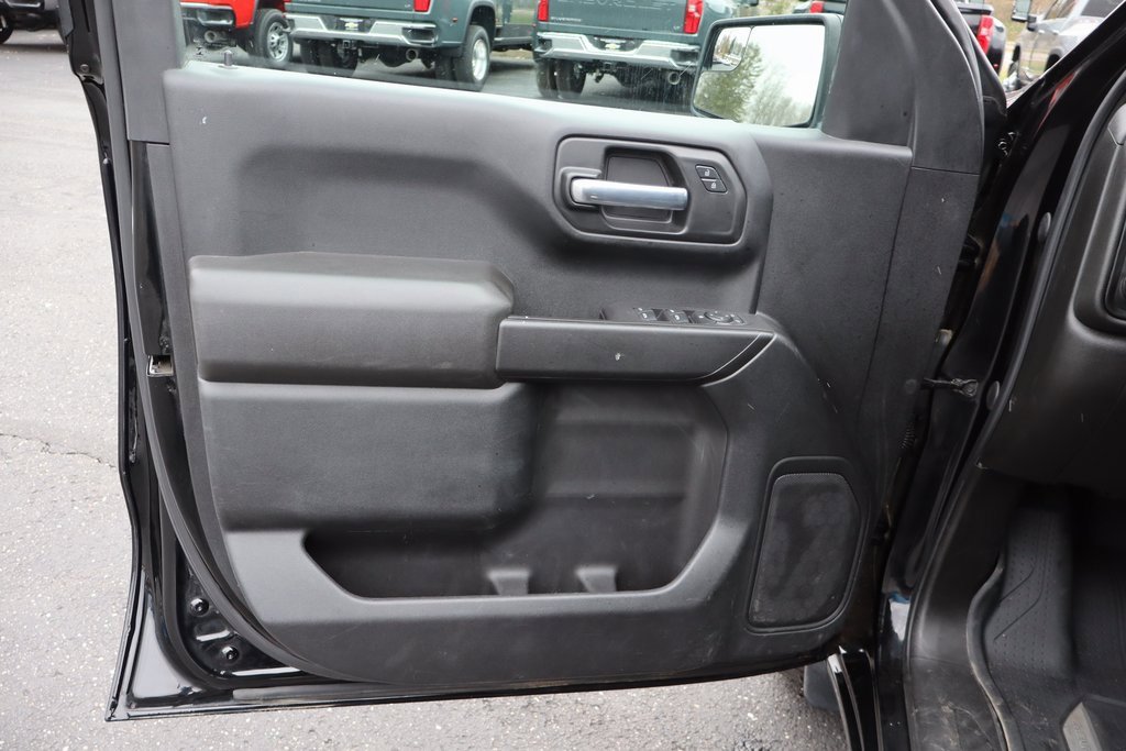 Used 2021 Chevrolet Silverado 1500 Custom image 17