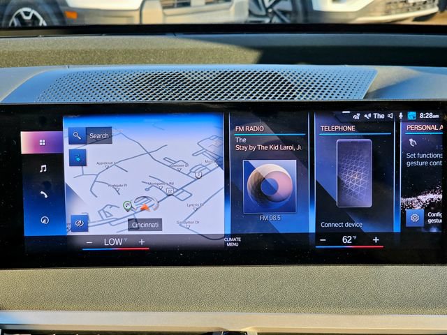 Used 2023 BMW iX xDrive50 w/ Ultimate Package 2 AWD/4WD image 37