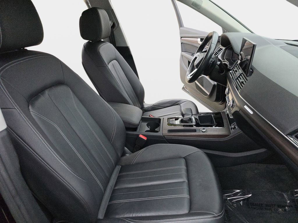 Certified 2023 Audi Q5 2.0T Premium Plus w/ Premium Plus Package AWD/4WD image 10
