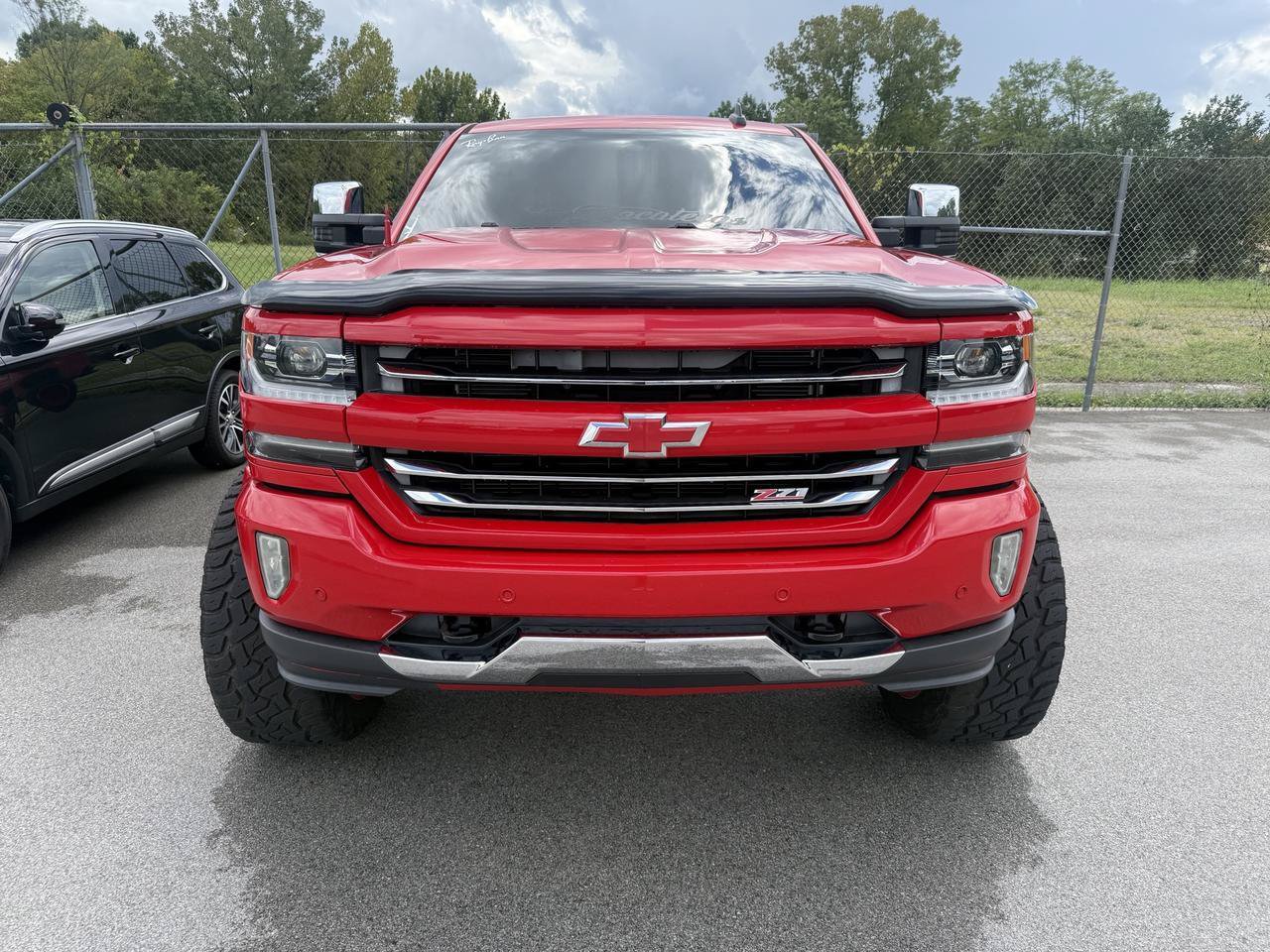 Used 2017 Chevrolet Silverado 1500 LTZ Z71 w/ LTZ Plus Package AWD/4WD image 1