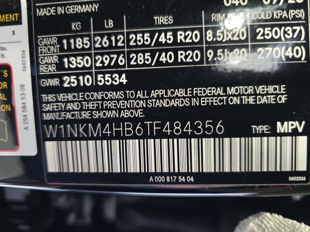 Certified 2026 Mercedes-Benz GLC 300 4MATIC image 37