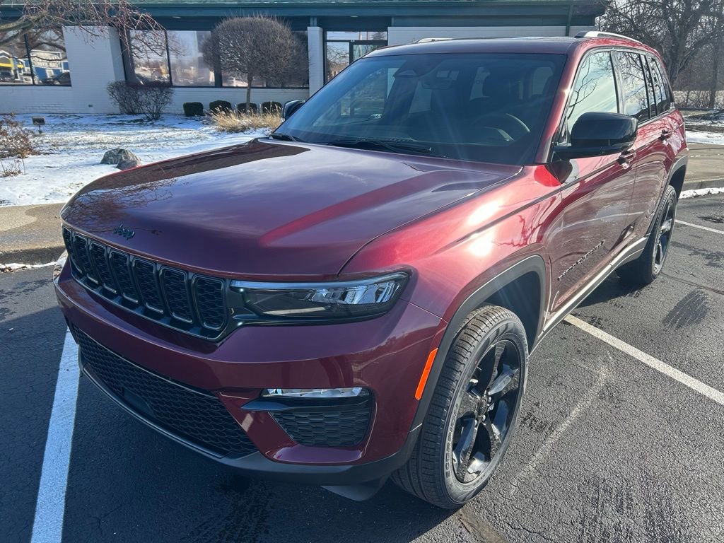 New 2025 Jeep Grand Cherokee Limited image 25