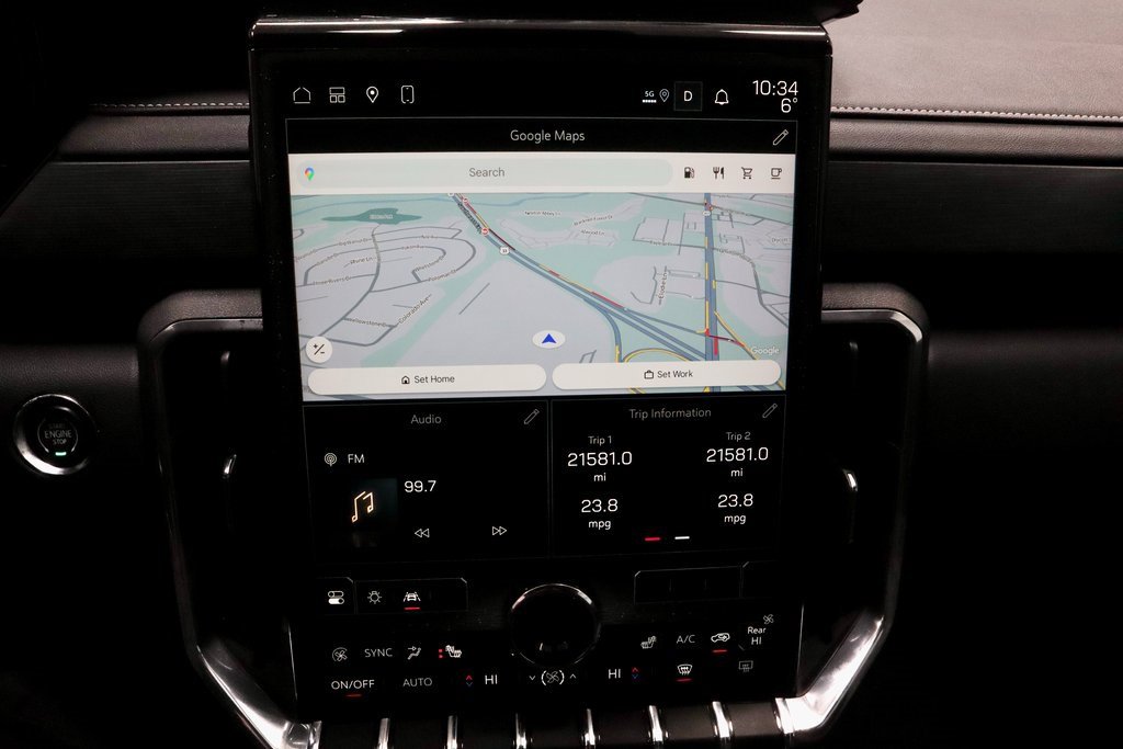 Used 2025 GMC Acadia Elevation image 2