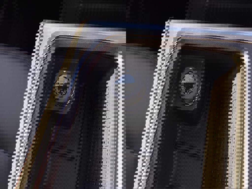 New 2025 Ford Expedition Active image 62