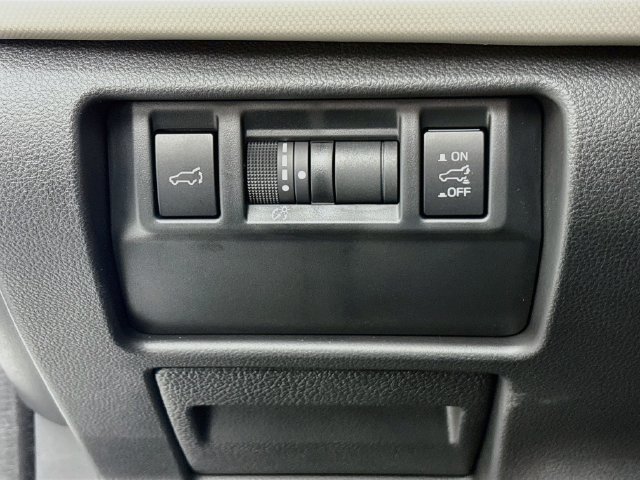 Certified 2026 Subaru Forester Premium AWD/4WD image 13