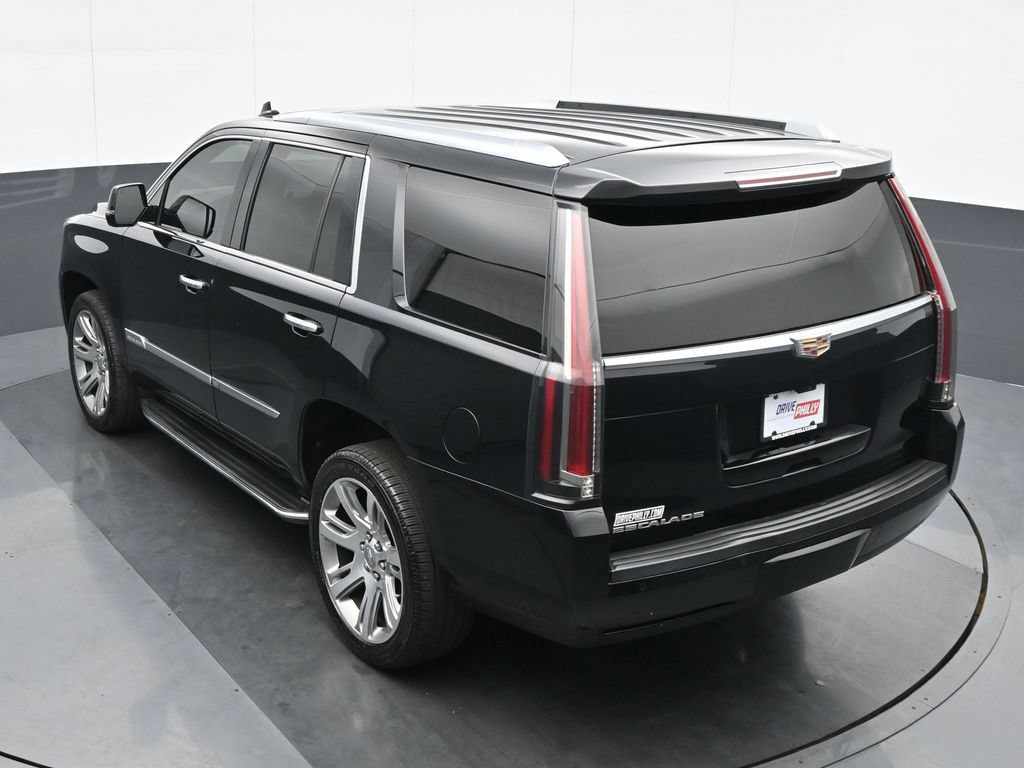 Used 2019 Cadillac Escalade Luxury AWD/4WD image 20