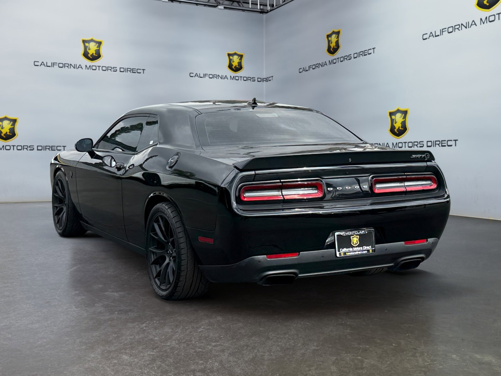 Used 2016 Dodge Challenger SRT Hellcat image 3