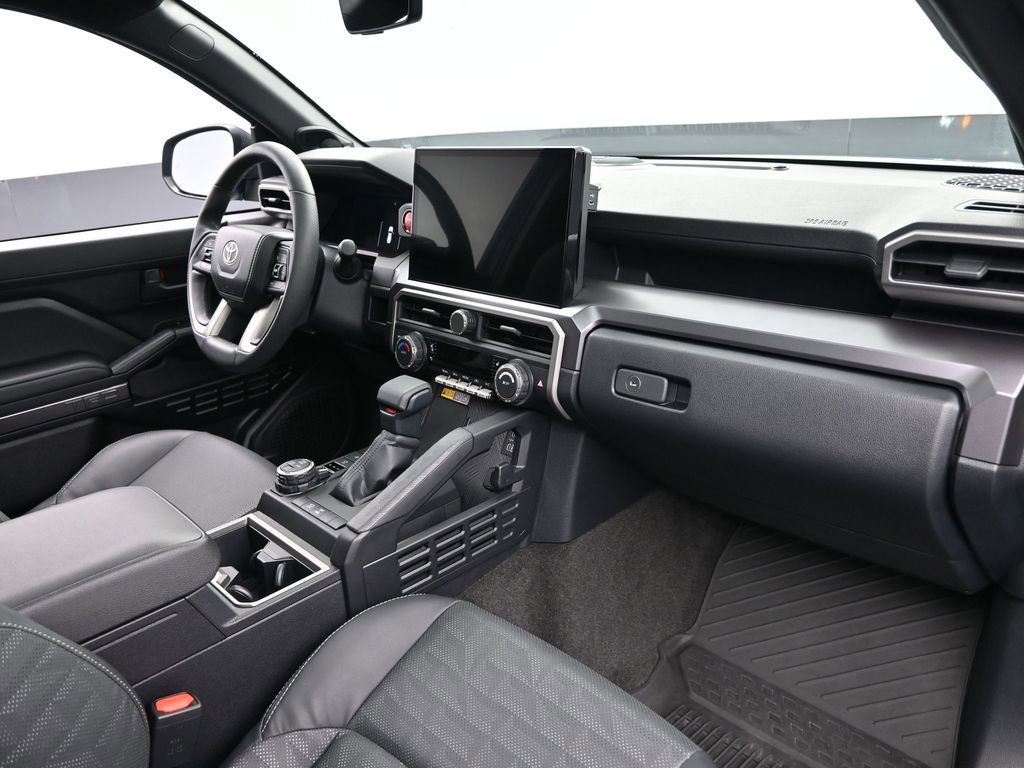 Used 2025 Toyota 4Runner TRD Off-Road Premium image 32