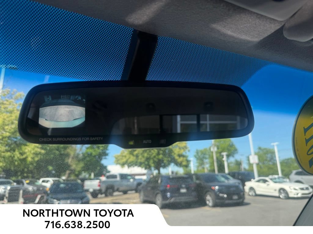 Used 2011 Toyota Tacoma 4x4 Double Cab w/ TRD Off-Road Pkg image 21