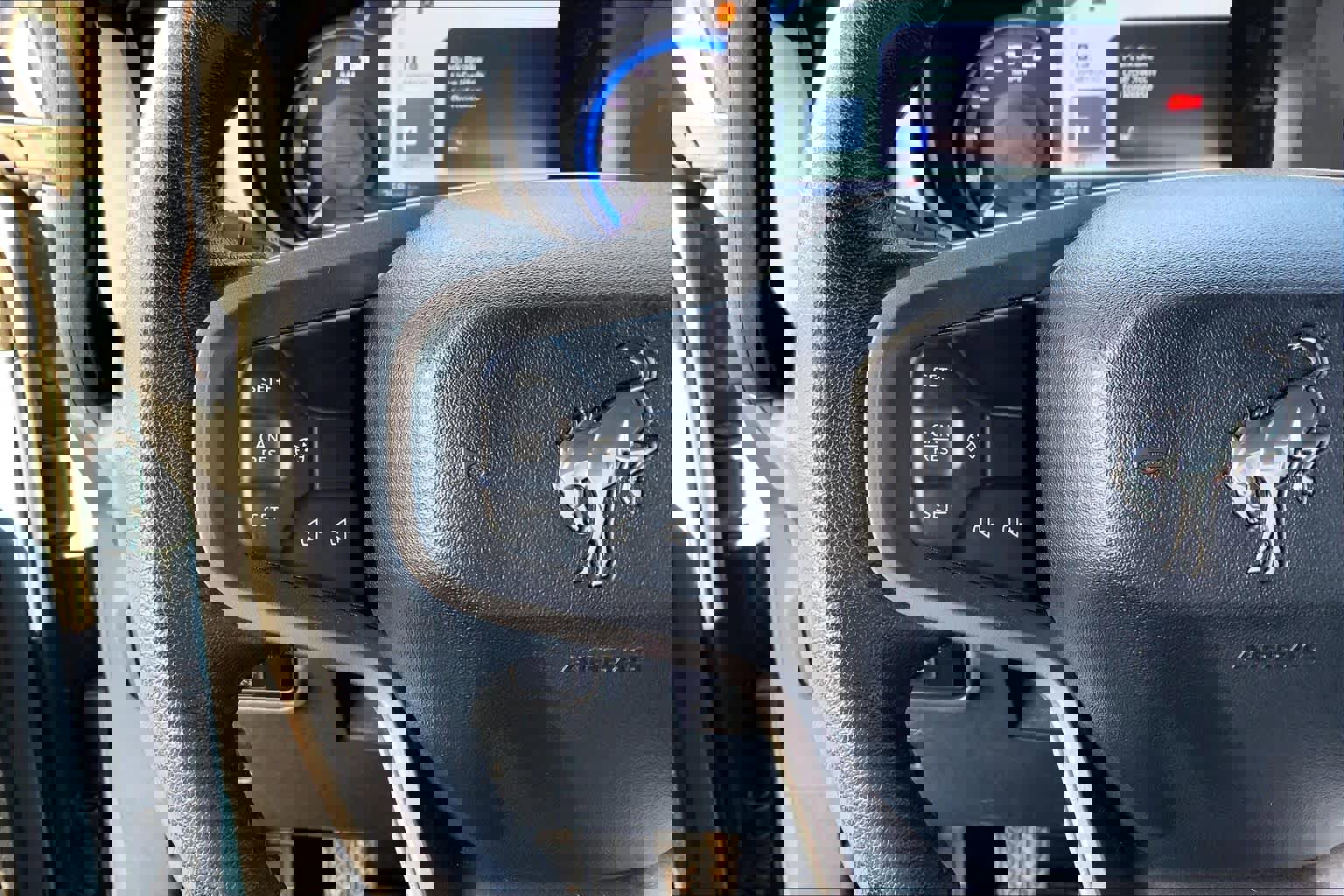 Used 2023 Ford Bronco Badlands image 24