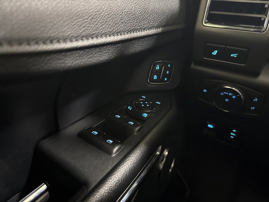 Used 2018 Ford Expedition XLT w/ Equipment Group 202A image 21