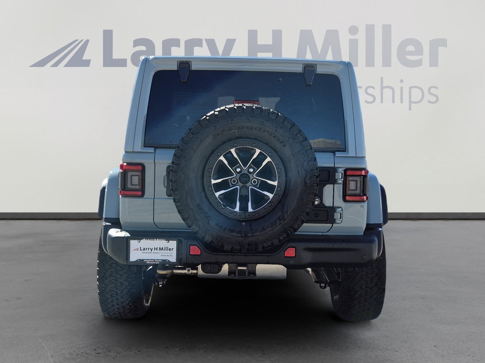 Used 2024 Jeep Wrangler Rubicon 392 image 4