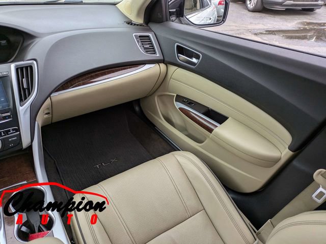 Used 2019 Acura TLX 3.5L Advance Pkg image 19