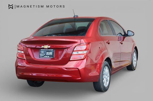 Used 2017 Chevrolet Sonic LT w/ Convenience Package image 7