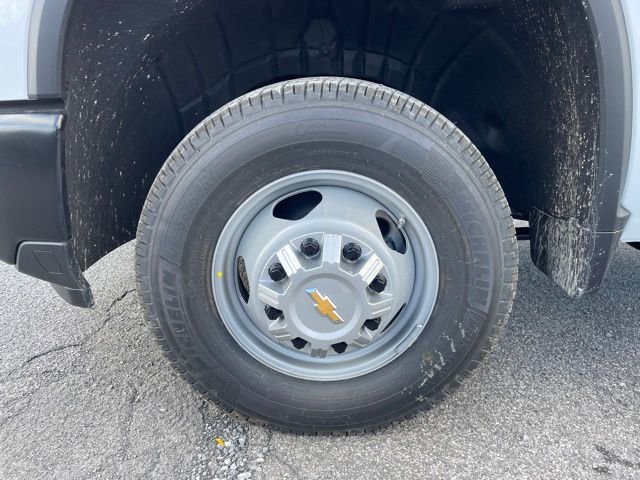 New 2026 Chevrolet Silverado 3500 W/T w/ WT Convenience Package image 6