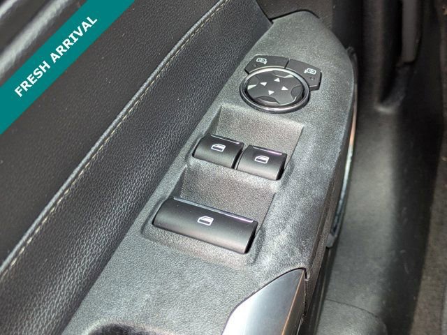 Used 2017 Ford Mustang Premium RWD image 24