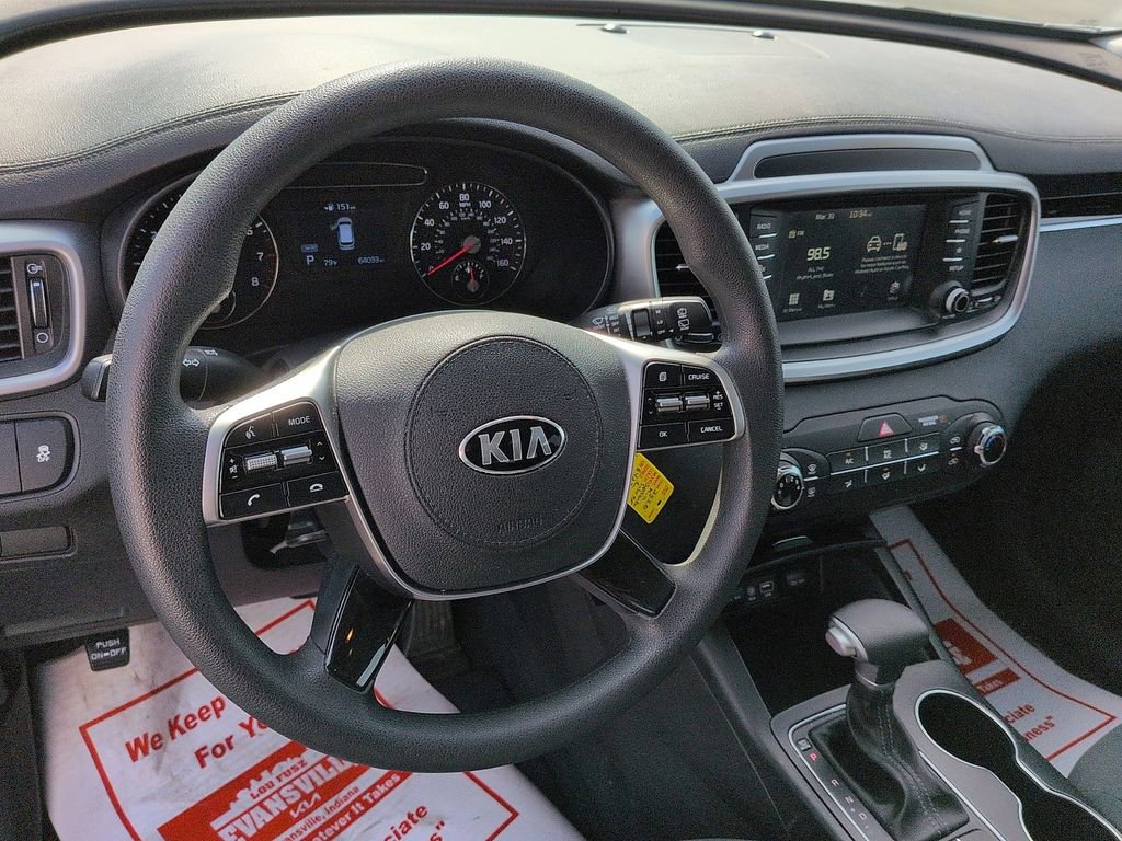 Used 2020 Kia Sorento L image 9
