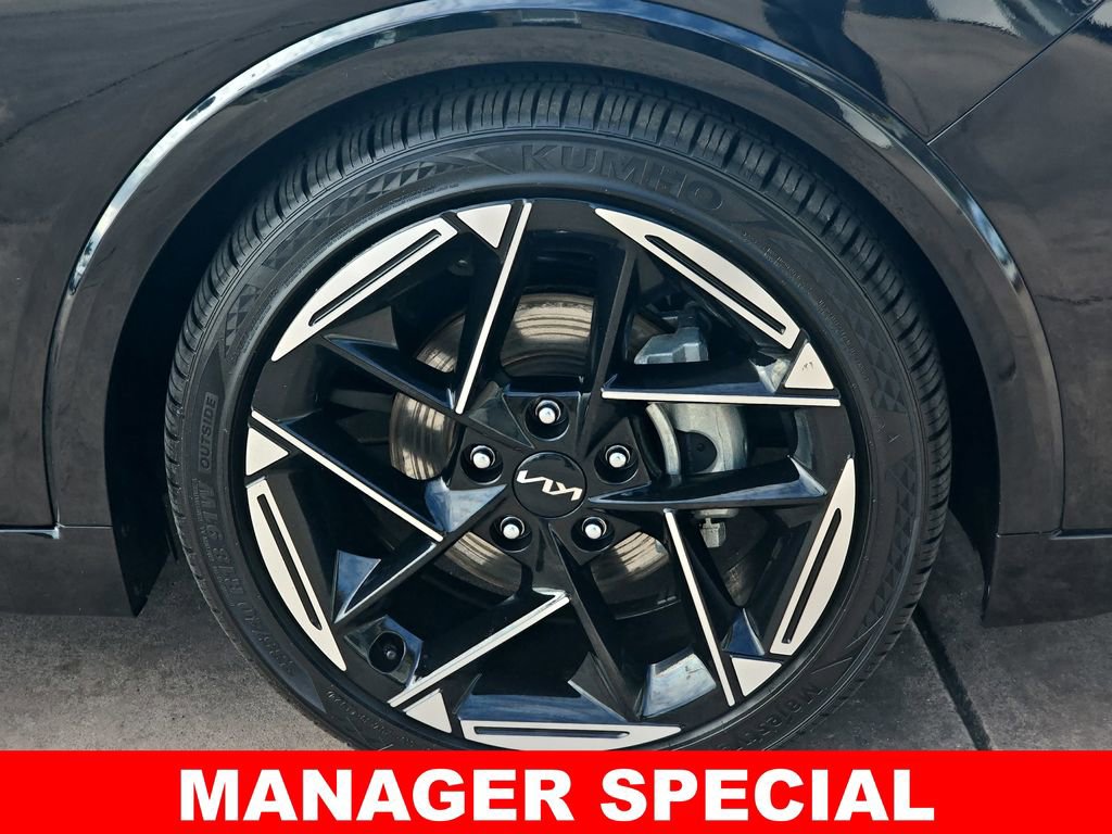 Used 2025 Kia K4 GT-Line w/ GT-Line Premium Package image 40
