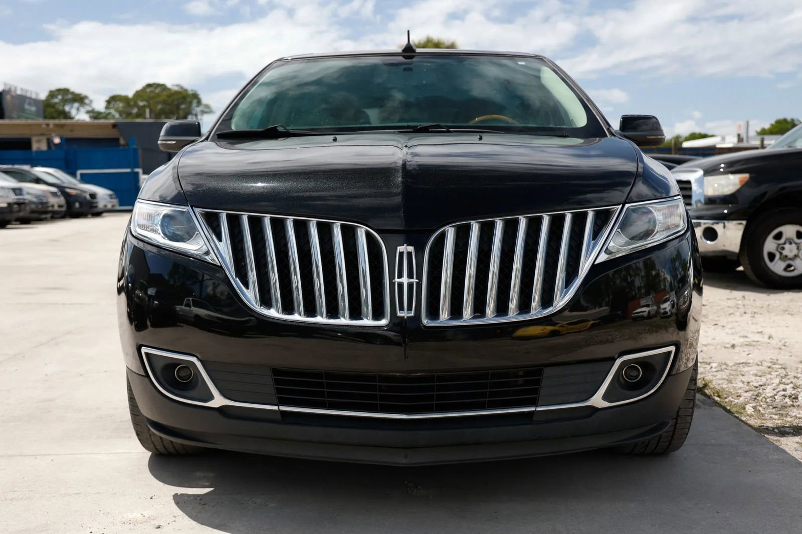 Used 2013 Lincoln MKX FWD image 10