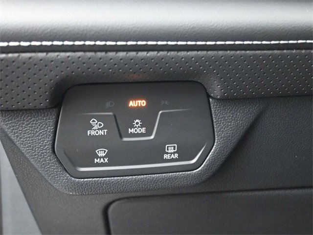 New 2026 Volkswagen Atlas Cross Sport SE image 21