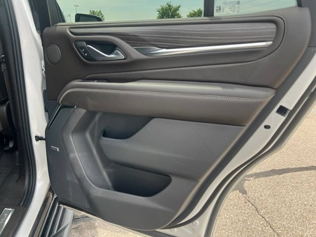 Used 2024 GMC Yukon Denali AWD/4WD image 28