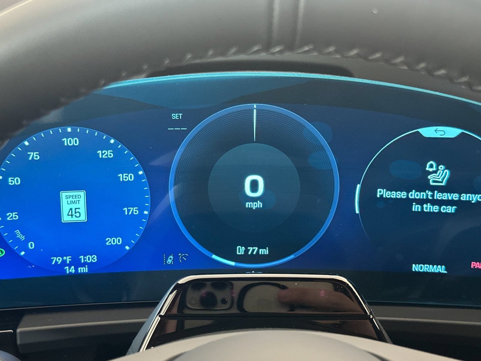 New 2026 Porsche Macan 4 Electric AWD/4WD image 23