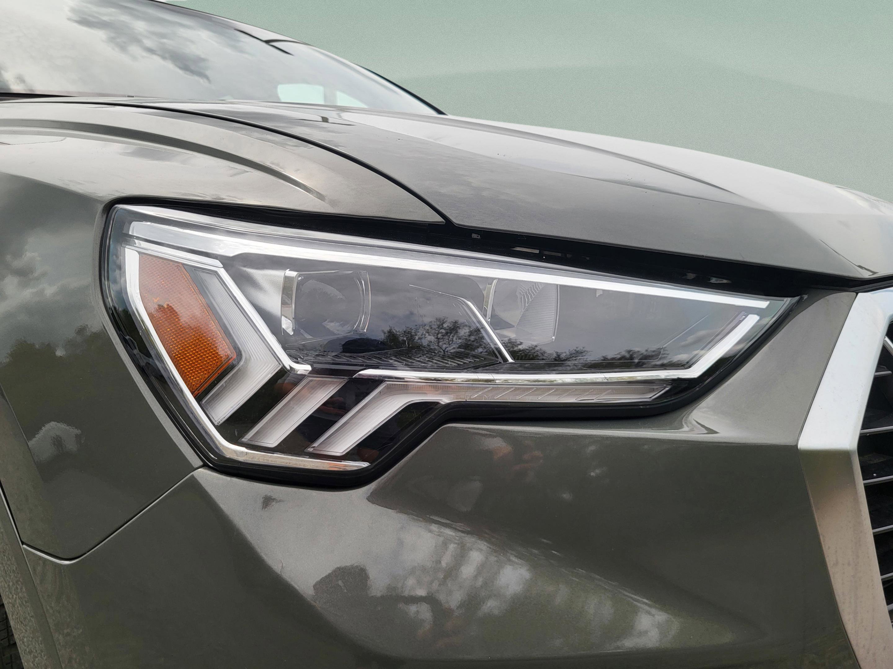 Used 2025 Audi Q3 2.0T Premium image 59