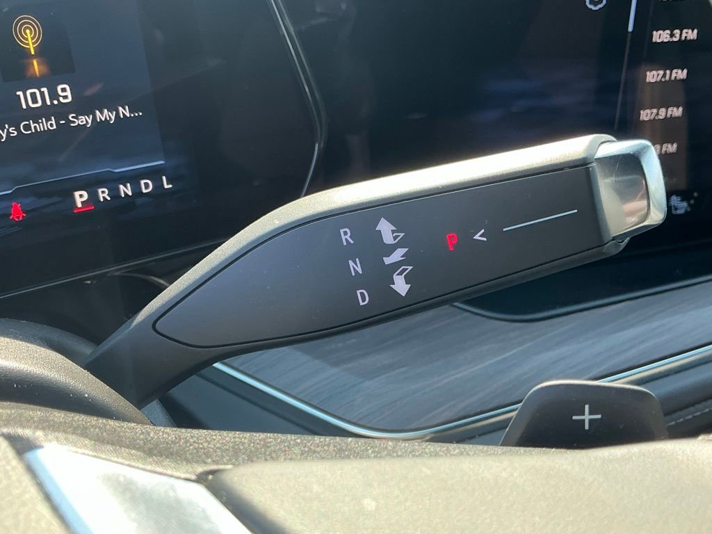 Used 2025 Chevrolet Tahoe LT image 36