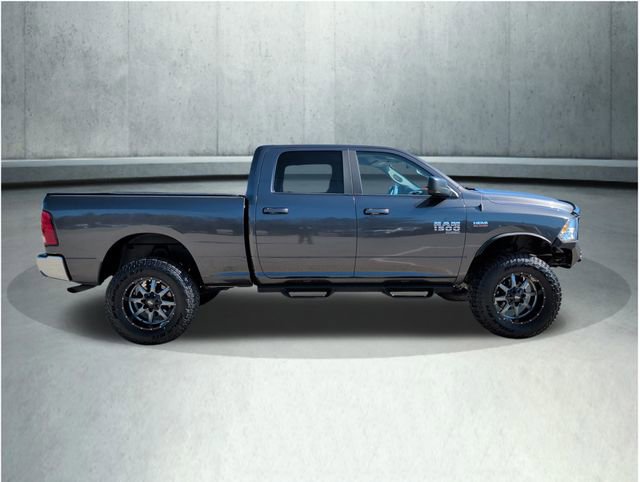Used 2019 RAM 1500 Classic SLT image 8