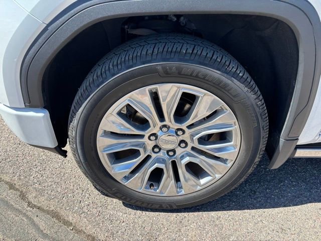 Used 2020 GMC Sierra 1500 Denali w/ Denali Ultimate Package image 11