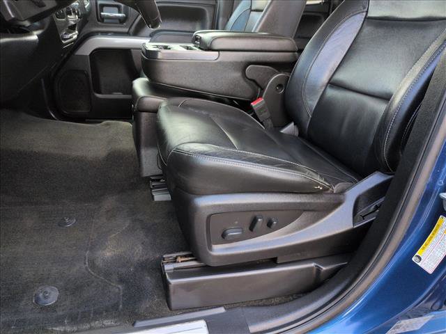 Used 2018 Chevrolet Silverado 1500 LT w/ All Star Edition AWD/4WD image 16