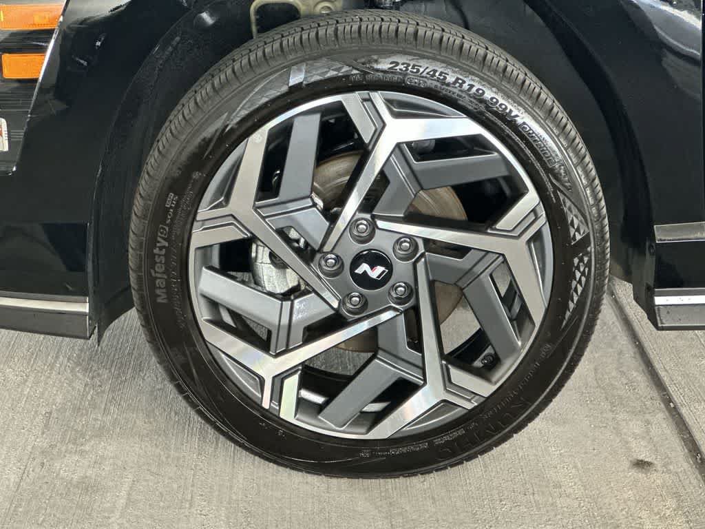 Used 2025 Hyundai Kona N Line S FWD image 11
