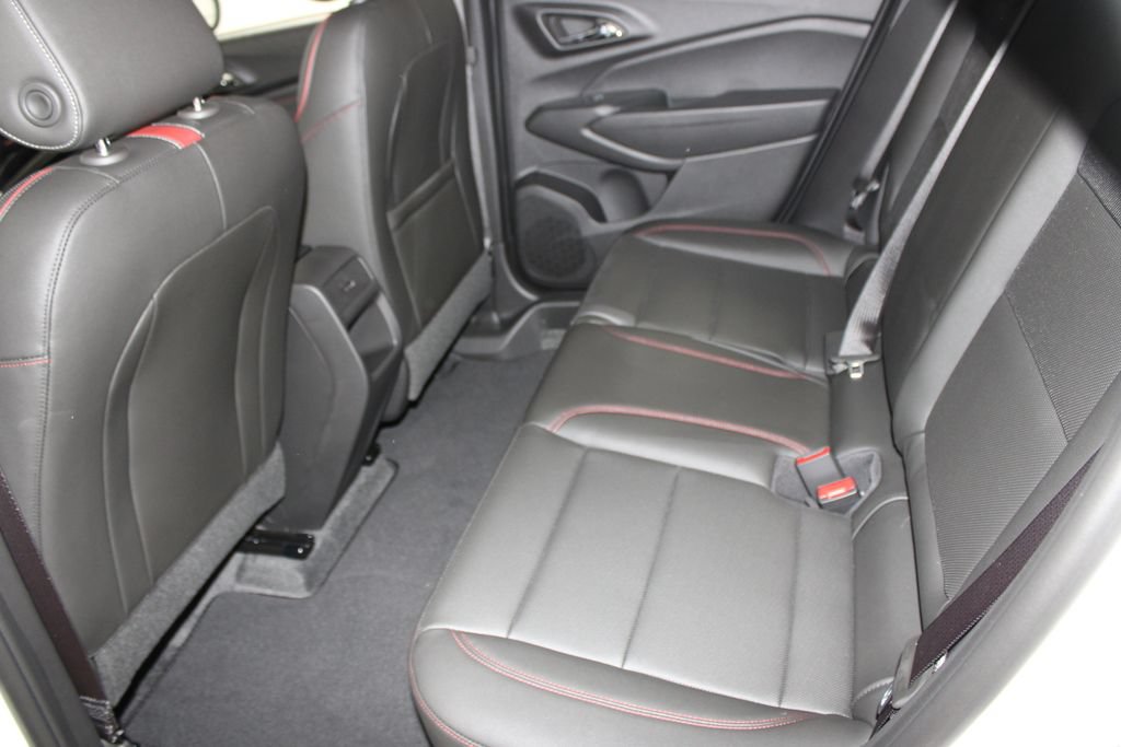 New 2026 Chevrolet Trax RS w/ Driver Confidence Package FWD image 19