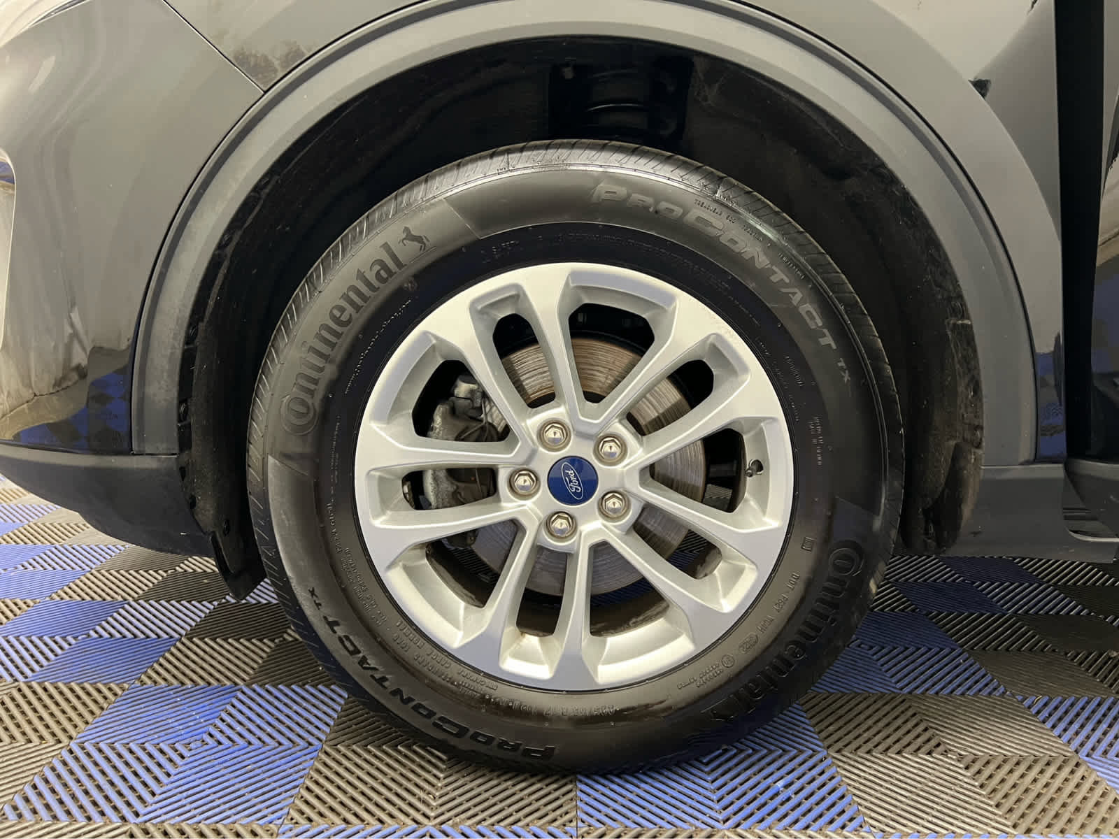 Used 2022 Ford Escape SE w/ Cold Weather Package image 14