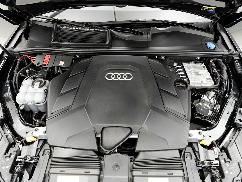 Certified 2025 Audi Q7 3.0T Prestige w/ Prestige Package AWD/4WD image 28
