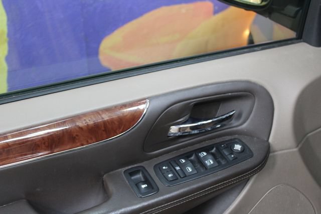 Used 2011 Chrysler Town & Country Touring w/ Security Group FWD image 15