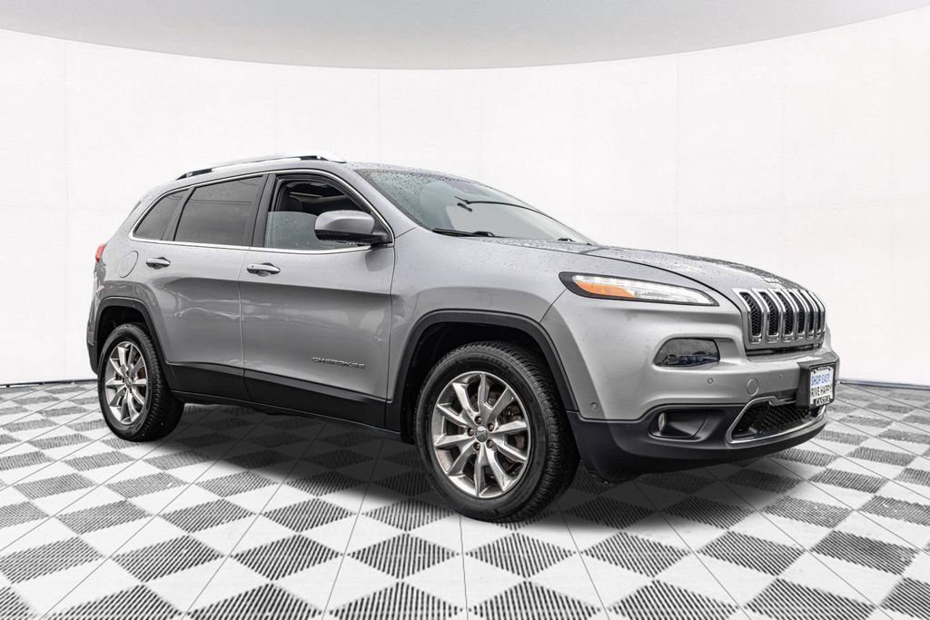 Used 2014 Jeep Cherokee Limited w/ Technology Group AWD/4WD image 12