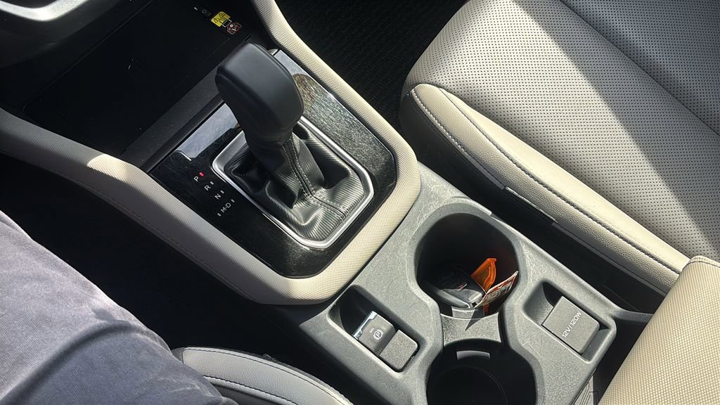 Used 2025 Subaru Forester Limited image 20