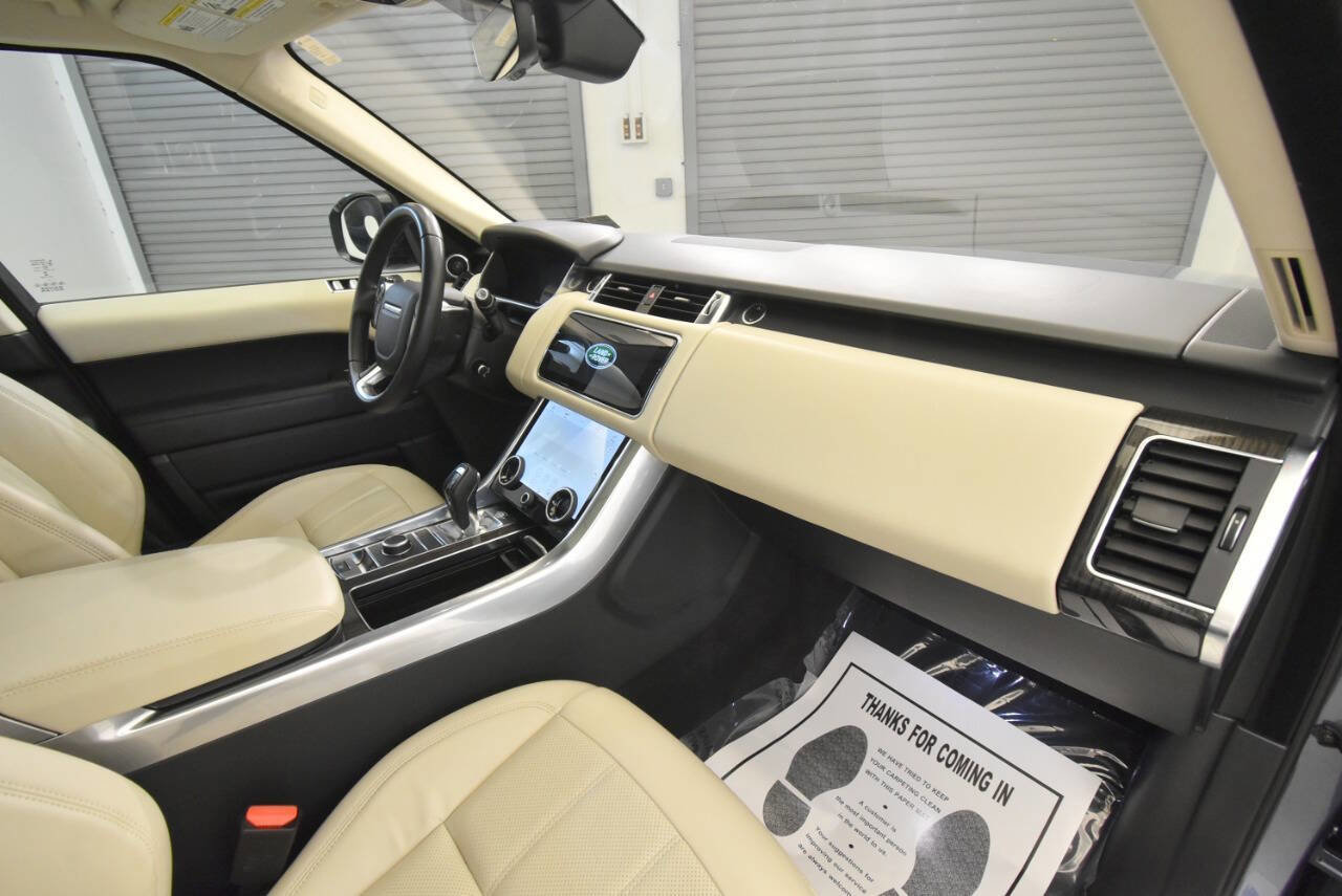 Used 2019 Land Rover Range Rover Sport HSE AWD/4WD image 16
